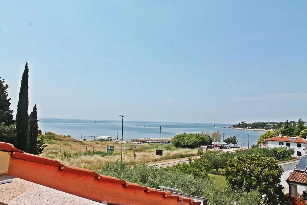 Apartment In Zambratija With Sea View, Balcony, Air Conditioning, Wifi