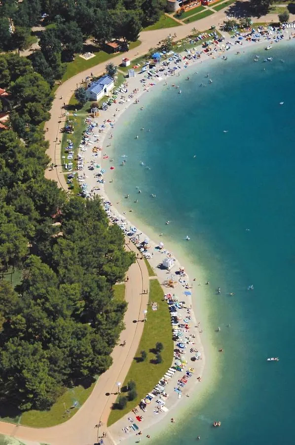 Apartment In Zambratija With Sea View, Balcony, Air Conditioning, Wifi 0*, Замбратия
